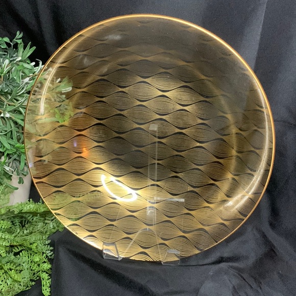 Mid Century Modern Danish glass bowl with geometric gold overlay - Picture 3 of 10